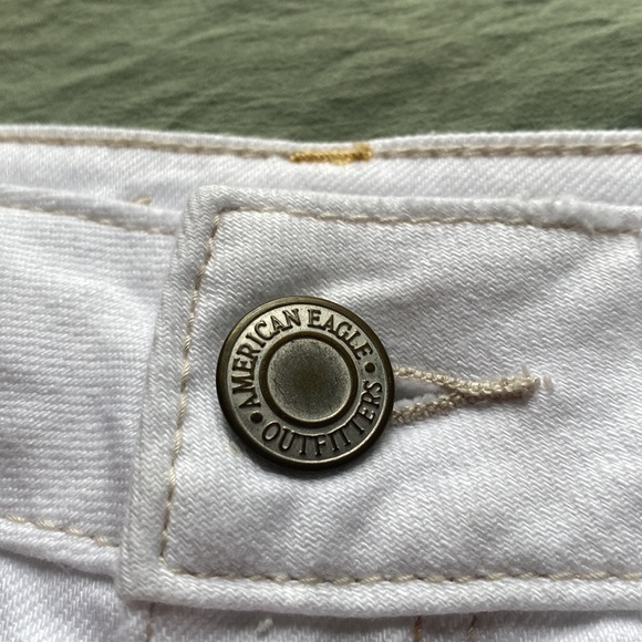 American Eagle Low Rise Distressed Shorts — Size 0!! - Picture 3 of 11